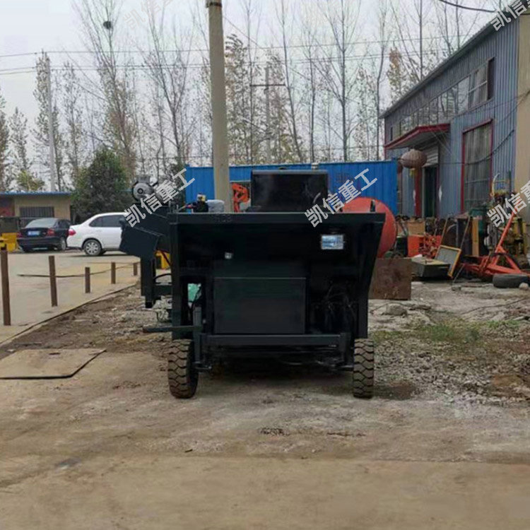 小型路边石滑模机