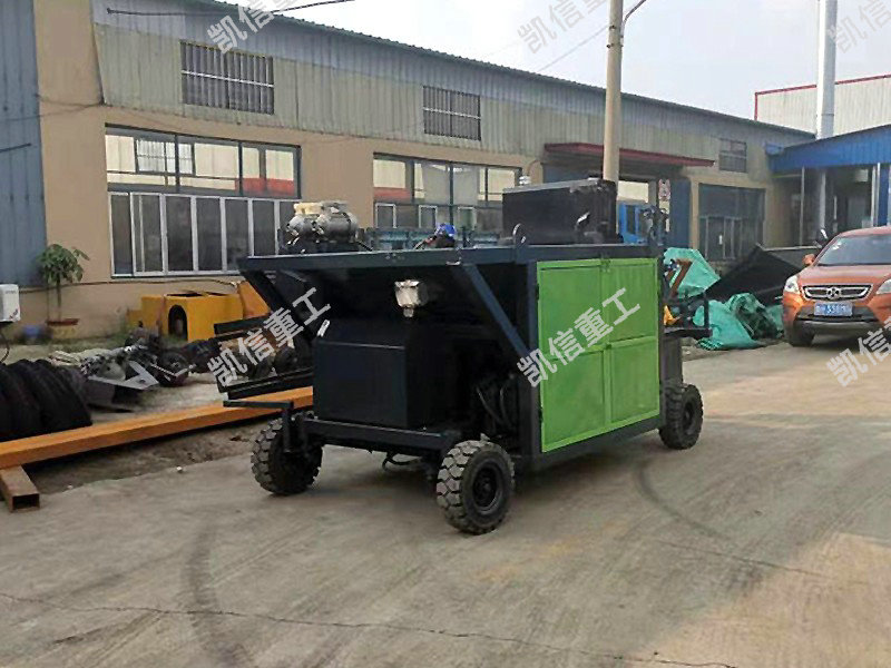 现浇成型路平石滑模机