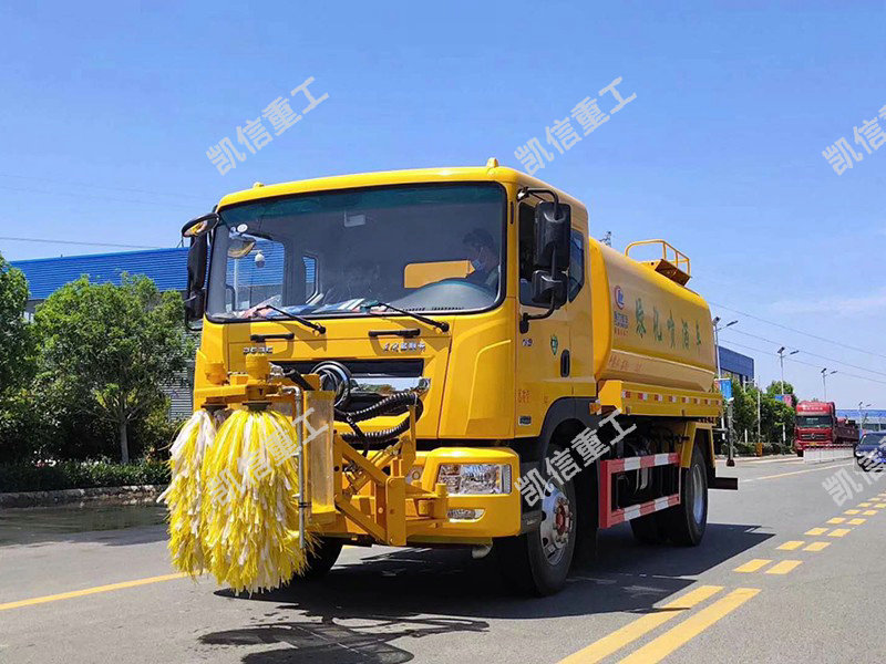 护栏清洗车